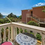 Apartment Romantisches Nur 300 Meter Zum Mit Parkplatz Und Grill *