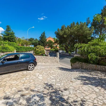 Apartament Romantisches Nur 300 Meter Zum Mit Parkplatz Und Grill