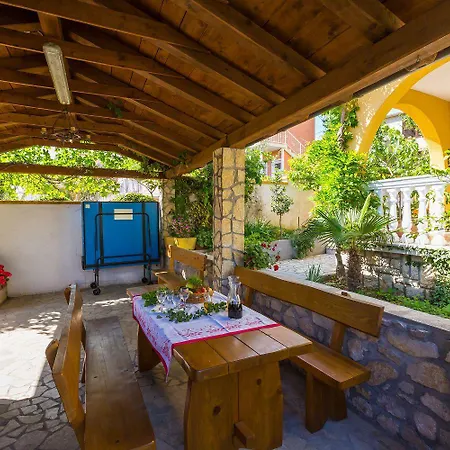 Romantisches Nur 300 Meter Zum Mit Parkplatz Und Grill Appartement *