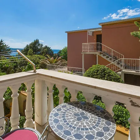 Appartement Romantisches Nur 300 Meter Zum Mit Parkplatz Und Grill *